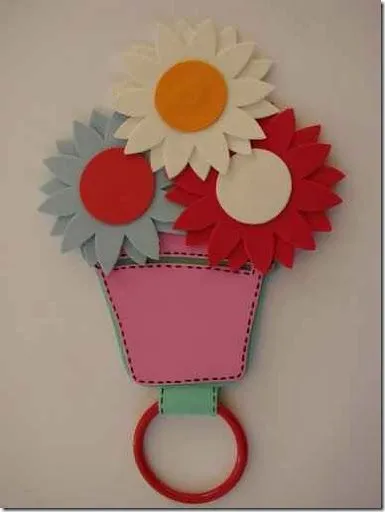 Manualidades día de la madre llaveros foami y cajas corazón ...