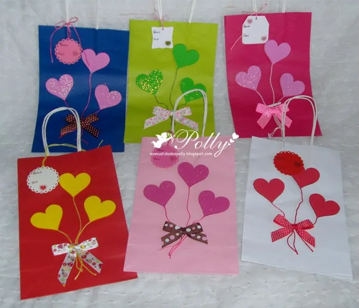 Manualidades Polly: Bolsitas/cajitas de Amor y Amistad Manualidades Polly: Bolsitas/cajitas de Amor y Amistad