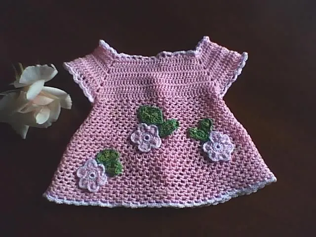Manualidades y algo de psicología: Vestido a crochet para bebe de ... Manualidades y algo de psicología: Vestido a crochet para bebe de ...