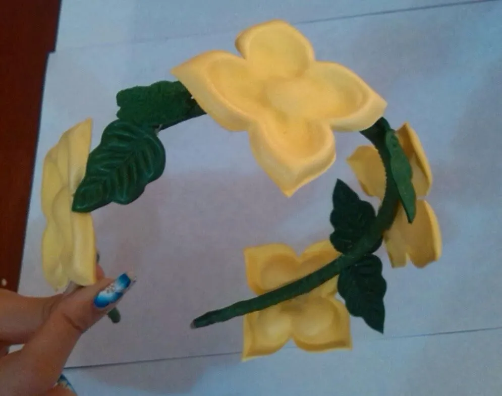 Manualidades TiendasOff: Flores en foami