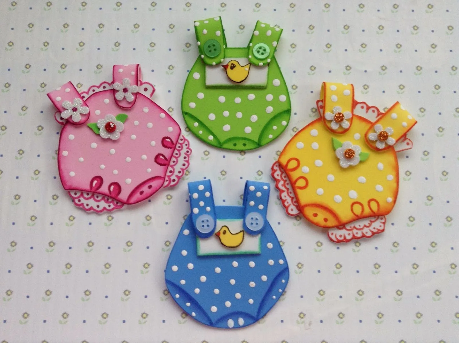 MANUALIDADES YONAIMY: octubre 2013