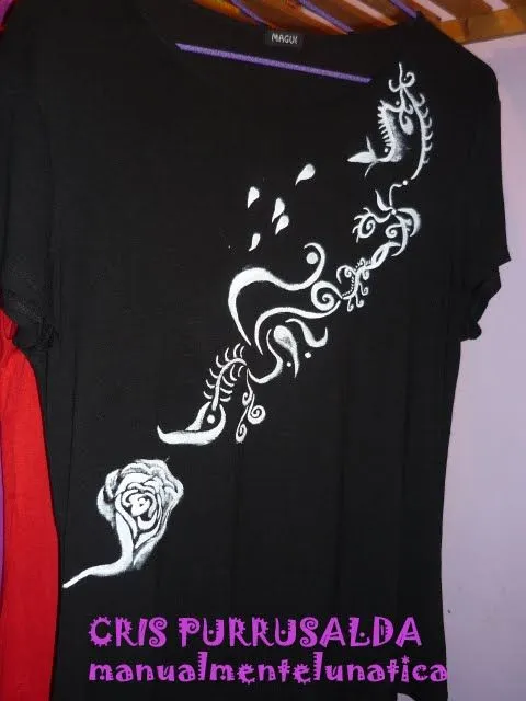 MANUALMENTE LUNÁTICA: Camisetas florituras MANUALMENTE LUNÁTICA: Camisetas florituras
