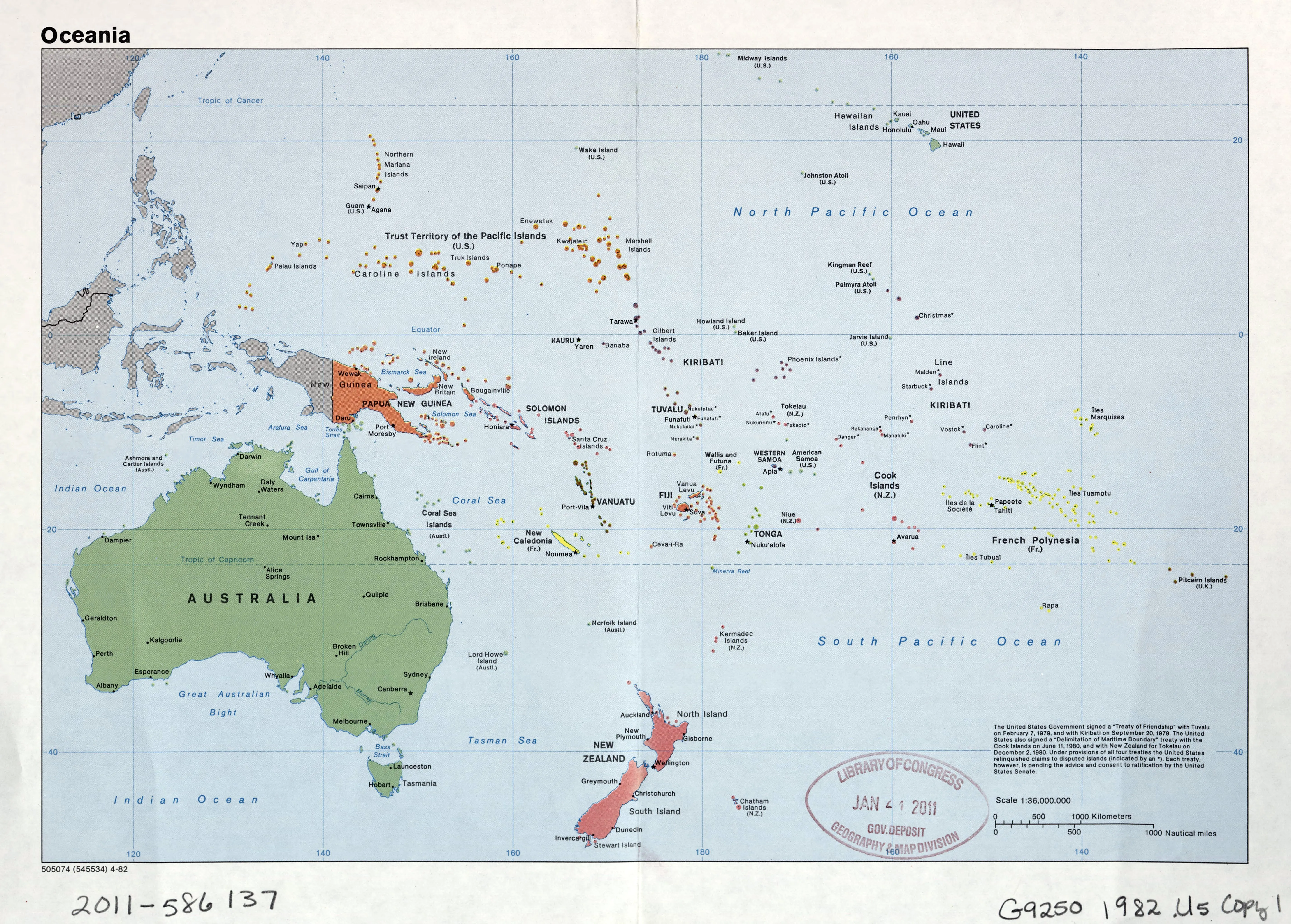 Mapa político a gran escala de Oceanía con marcas de capitales, grandes ciudades y nombres de los estados - 1982 | Oceanía | Mapas del Mundo Mapa político a gran escala de Oceanía con marcas de capitales, grandes ciudades y nombres de los estados - 1982 | Oceanía | Mapas del Mundo