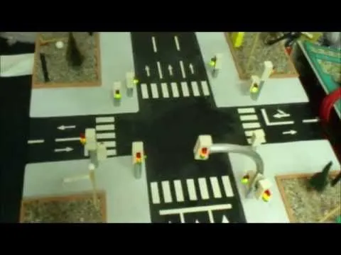 Maqueta Semaforo -Emergencia- (Escuelas de Artesanos, Valencia ...