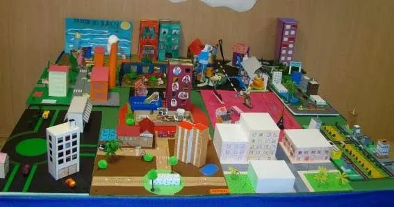 Como Hacer Maquetas: MI COMUNIDAD CON RECICLAJE Como Hacer Maquetas: MI COMUNIDAD CON RECICLAJE