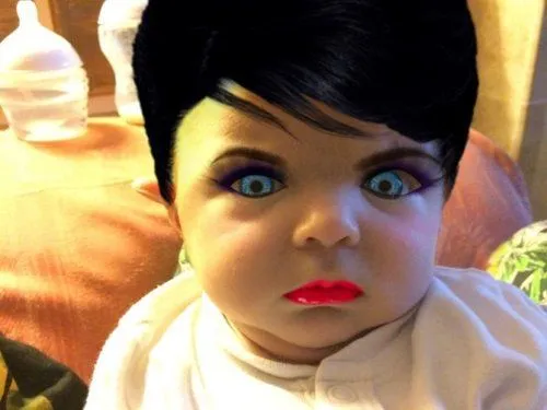 Por qué el maquillaje no es para los bebés - Caprichos de Lady in Red Por qué el maquillaje no es para los bebés - Caprichos de Lady in Red