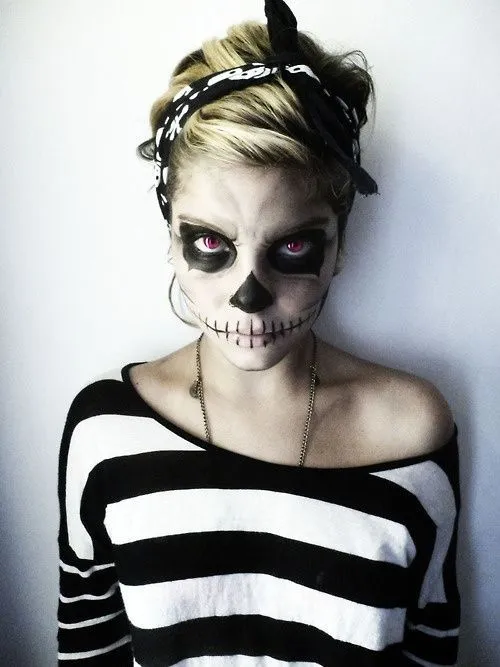 Maquillaje de Calavera Halloween - Tutorial | Vorana Blog Maquillaje de Calavera Halloween - Tutorial | Vorana Blog