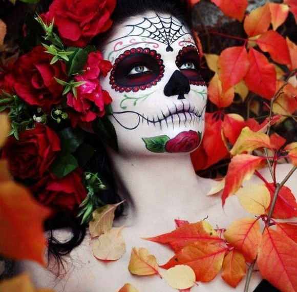 Maquillaje de Catrina para el Día de Muertos - Cultura Colectiva Maquillaje de Catrina para el Día de Muertos - Cultura Colectiva