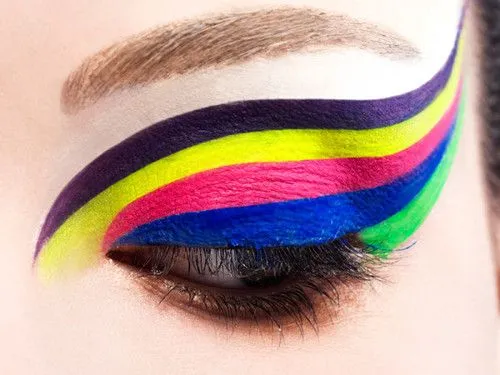 MAQUILLAJE COLORES NEON FLUOR - Farmacos Online MAQUILLAJE COLORES NEON FLUOR - Farmacos Online