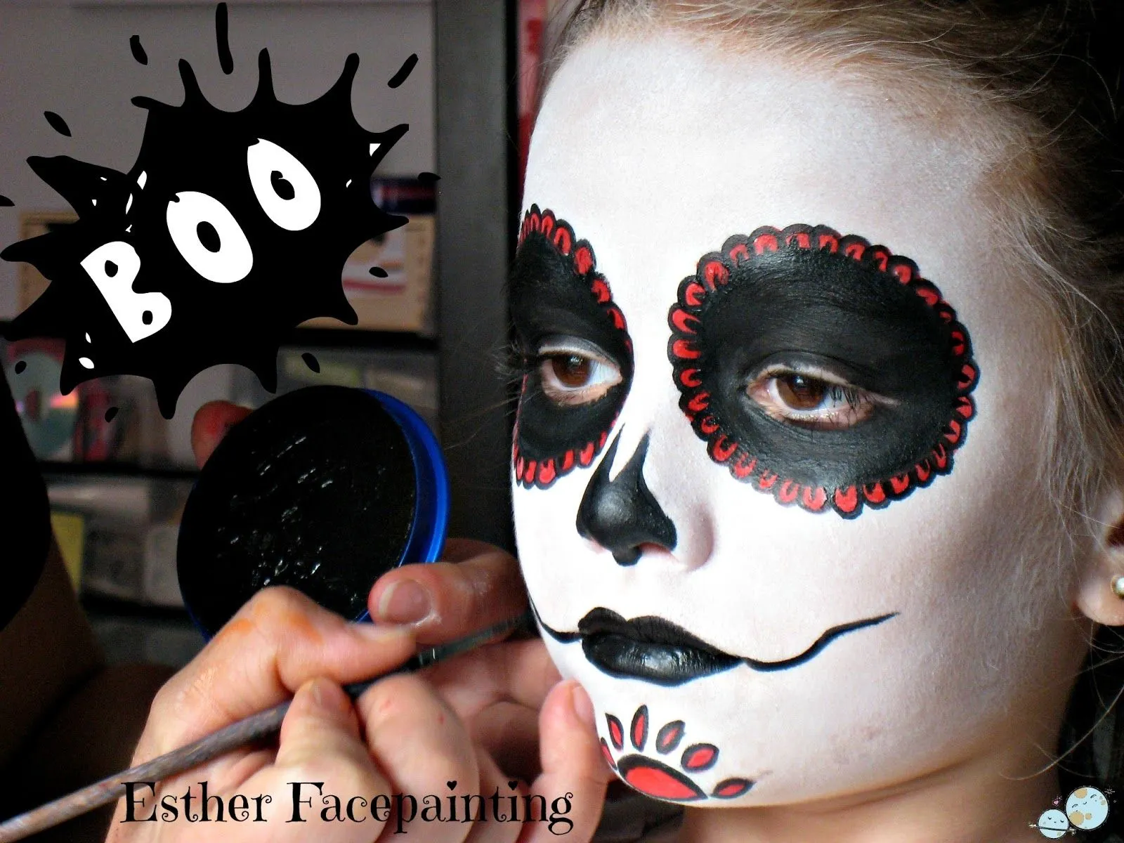 MAQUILLAJE DE HALLOWEEN PARA NIÑOS - CALAVERA MEXICANA MAQUILLAJE DE HALLOWEEN PARA NIÑOS - CALAVERA MEXICANA