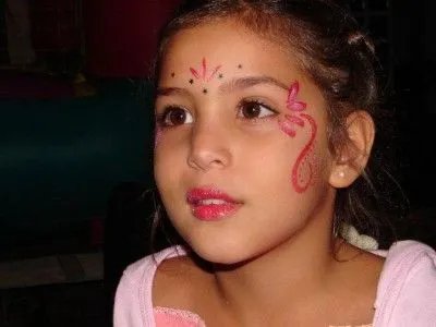 Maquillaje infantil para carnaval | MaquillajeRossa Maquillaje infantil para carnaval | MaquillajeRossa