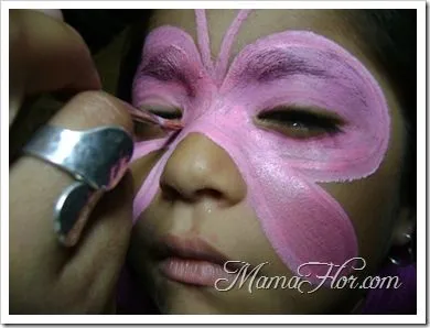 Maquillaje para niños: Antifaz de mariposa | Manualidades MamaFlor
