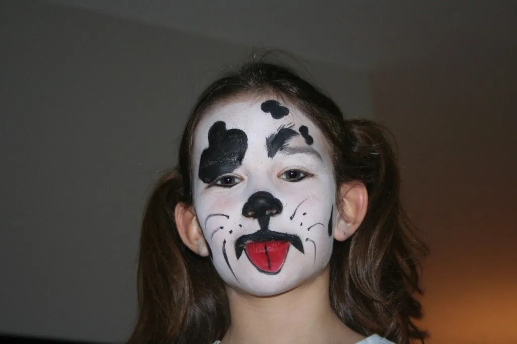 Alba pintada de cachorro Dalmata...