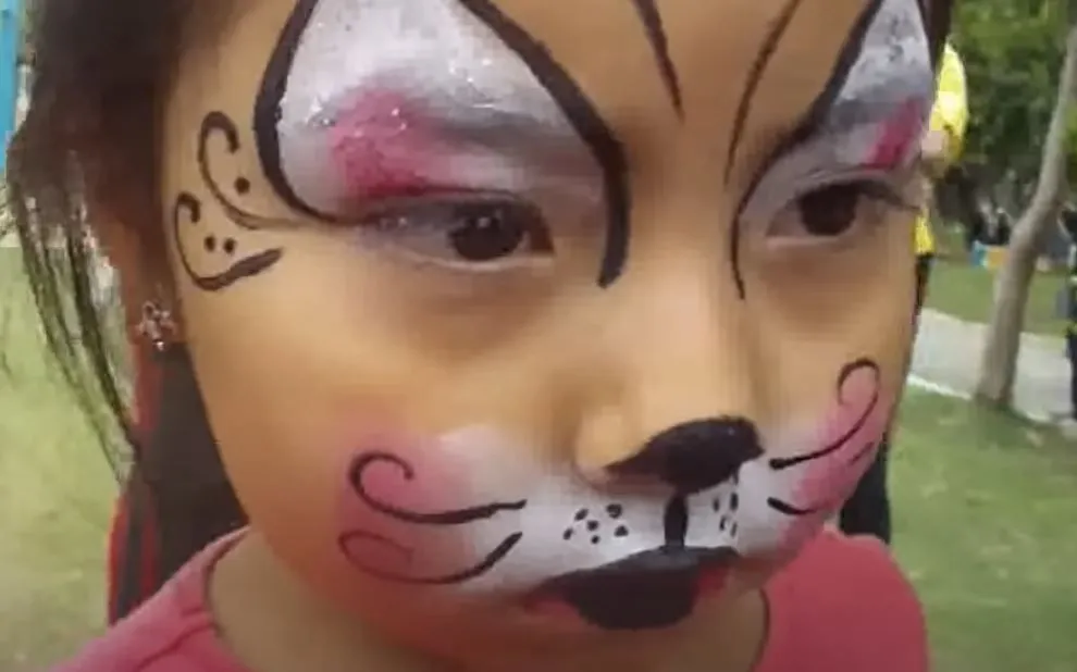 Maquillaje de ratoncita para disfraz | Trato o truco Maquillaje de ratoncita para disfraz | Trato o truco