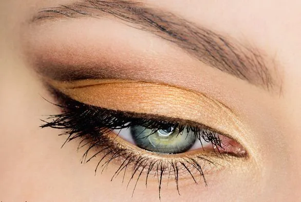 Maquillaje romántico paso a paso - Belleza y Peinados Maquillaje romántico paso a paso - Belleza y Peinados