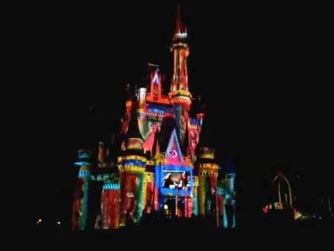 EL MARAVILLOSO CASTILLO DE CENICIENTA EN DISNEY WORLD DE NOCHE. 6 ...