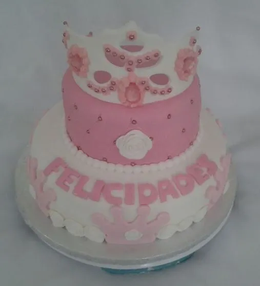 Para una joven princesa que cumple 40 años, sus amigos y familia ...