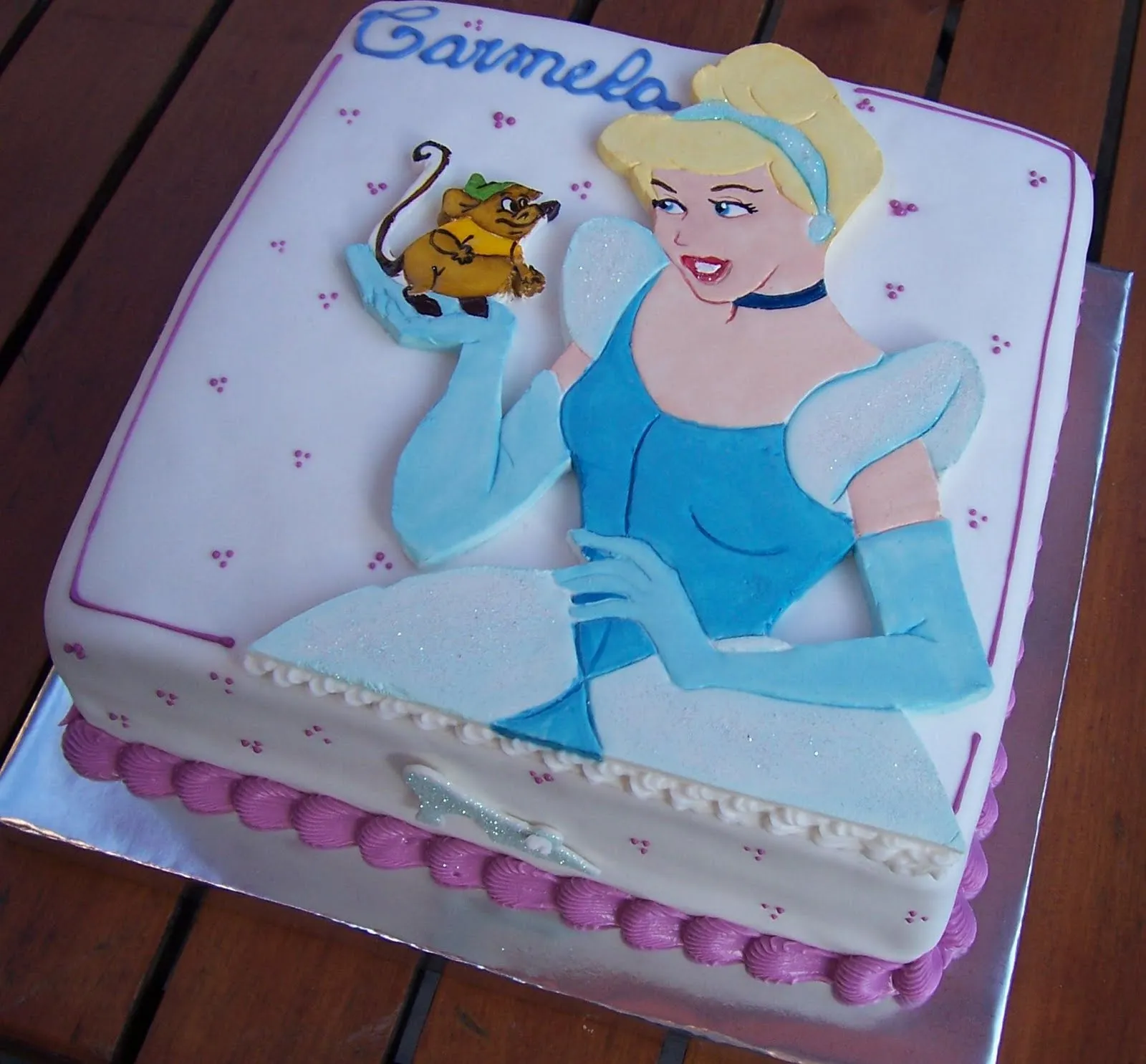 Maria Eugenia Cevey: torta tres princesas