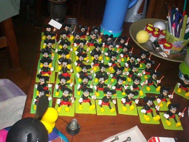 Souvenirs de Mickey Mouse - Imagui