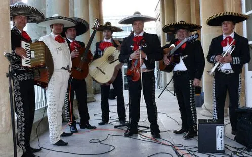 Mariachi - Mexican Musician - Mariachi Band Mariachi - Mexican Musician - Mariachi Band