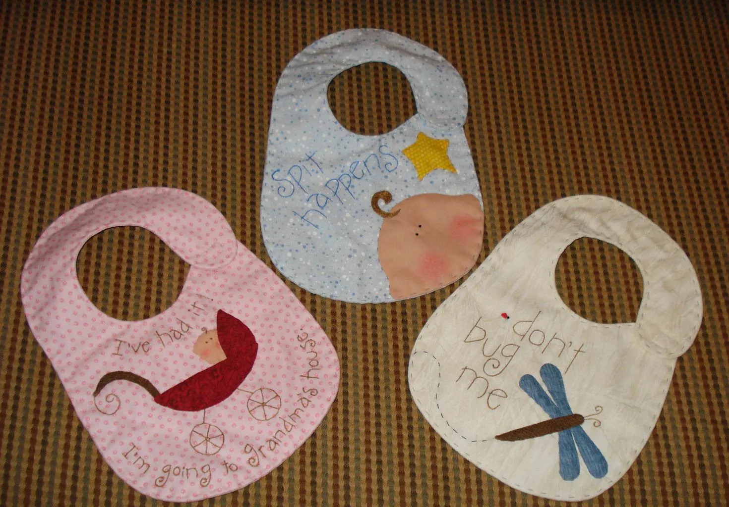Patrones baberos de patchwork - Imagui