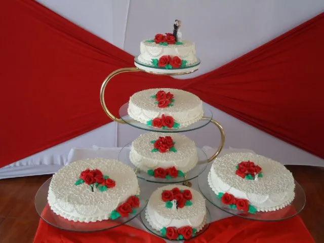 Marinês Tortas e Bolos Decorados com pasta americana ou chantilly ...