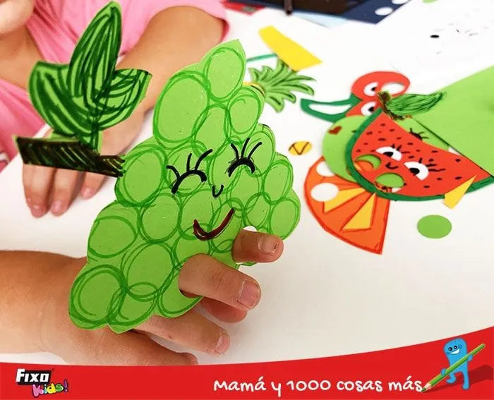 marioneta-cartulina-racimo-de-uvas-diy | Fixo Kids marioneta-cartulina-racimo-de-uvas-diy | Fixo Kids