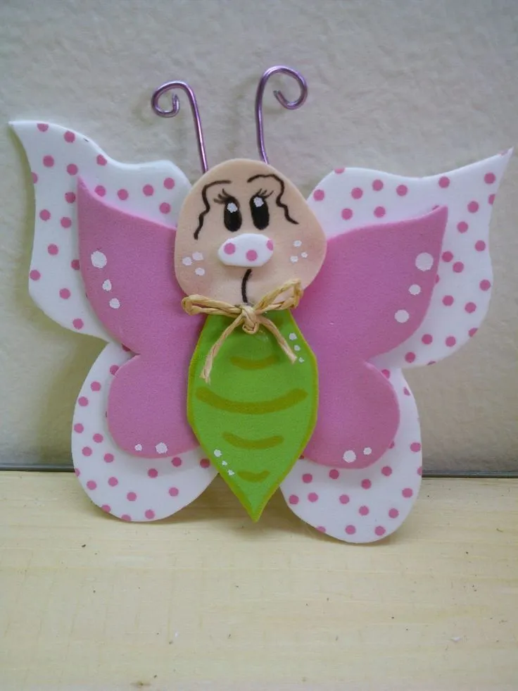 Mariposa en goma eva | Goma Eva | Pinterest Mariposa en goma eva | Goma Eva | Pinterest