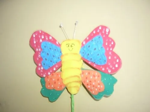 Mariposa de goma eva - Imagui