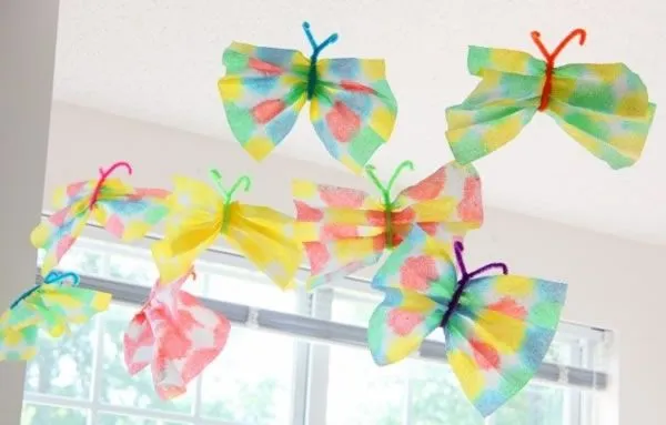 Coloridas mariposas de papel - Guía de MANUALIDADES Coloridas mariposas de papel - Guía de MANUALIDADES