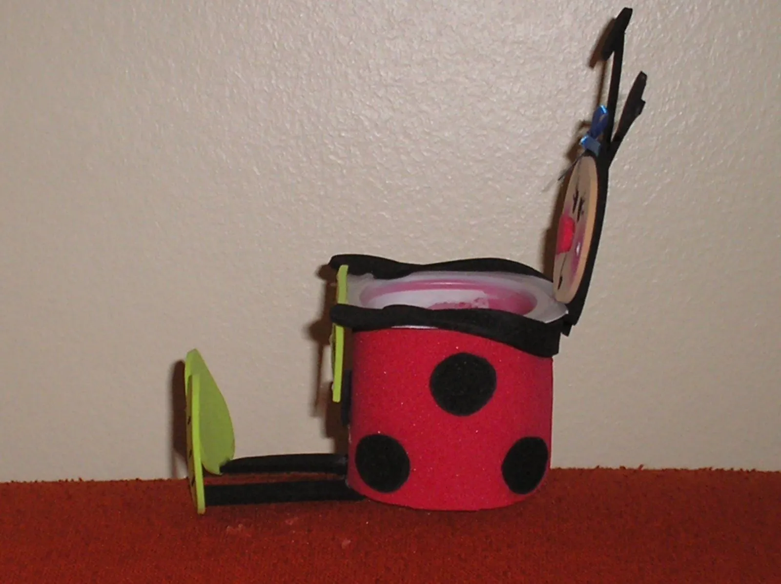 Mariquita para las semillitas | Todo en GOMA EVA