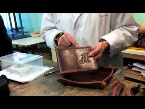 Marroquinería en El Tallerin Mecigaya d'Arte - YouTube Marroquinería en El Tallerin Mecigaya d'Arte - YouTube