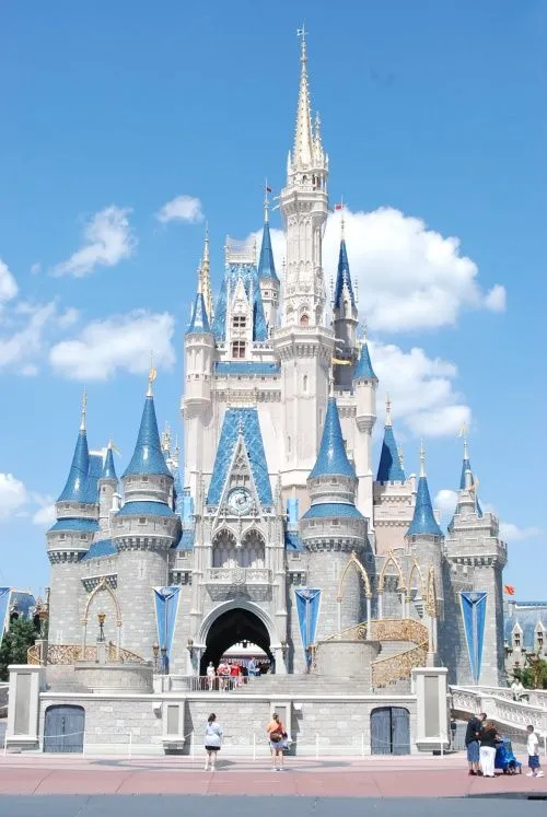 Marvel se muda al castillo de Disney