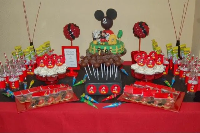 Mary Cakes & Cookies: Mesa dulce cumpleaños Mickey Mouse