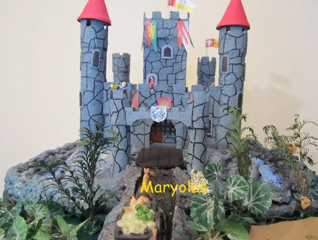 Maryolas: MAQUETA de castillo medieval