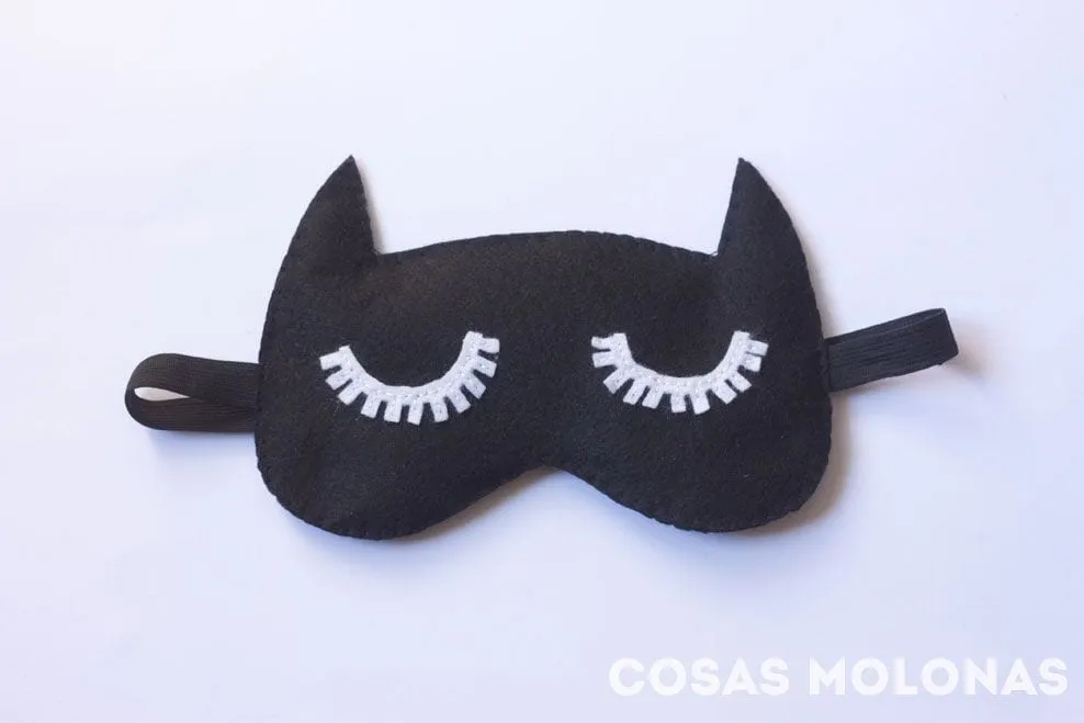 Cómo hacer una máscara para dormir - Cosas Molonas Cómo hacer una máscara para dormir - Cosas Molonas