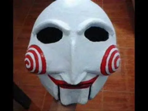 mascara de SAW de papel higienico - YouTube mascara de SAW de papel higienico - YouTube
