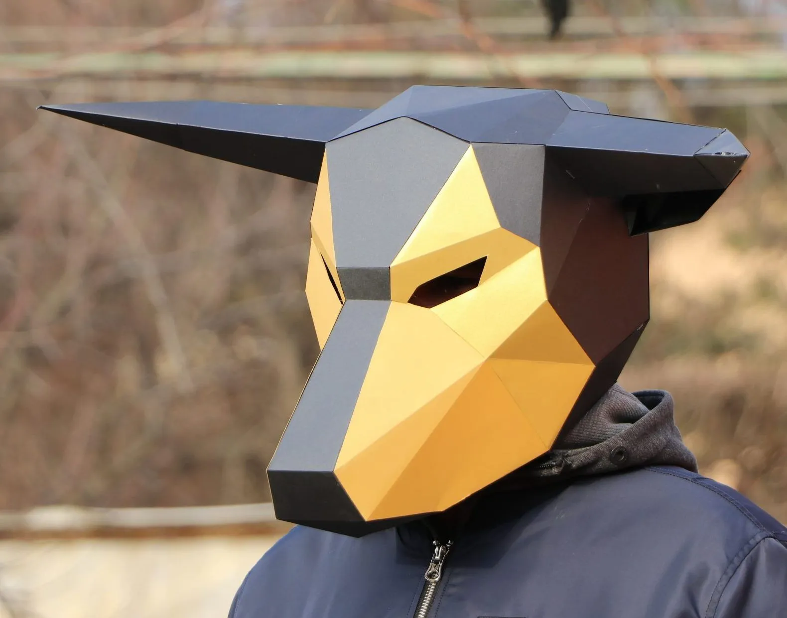 Máscara de toro, Papercraft de toro, Plantilla PDF de toro - LACRAFTA