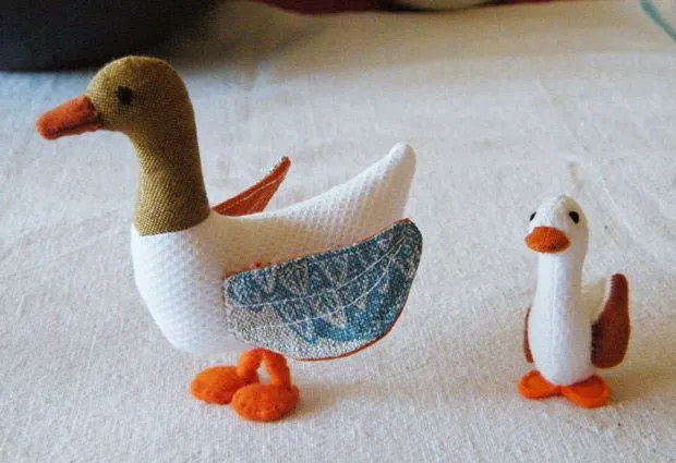 Mascotas suaves: creando animales con telas, aguja e hilo ...
