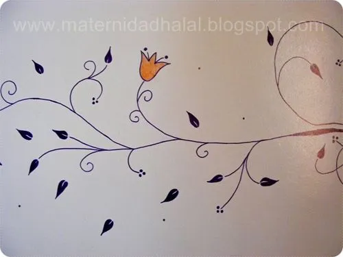 Maternidad halal: Cómo hacer un dibujo en la pared Maternidad halal: Cómo hacer un dibujo en la pared