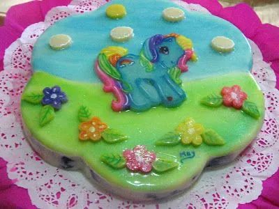May y Sus Creaciones: TORTA Y GELATINA DE MY LITTLE PONY