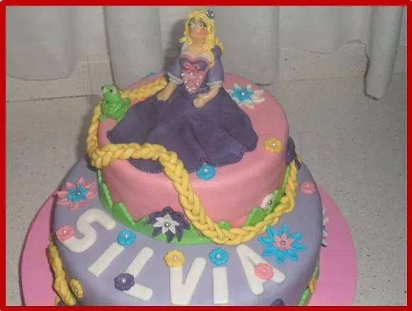 MCarmen Cakes: Tarta Rapunzel.