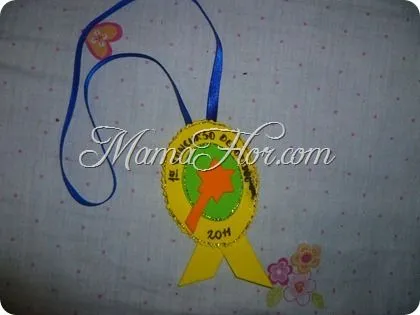 Medalla de Concurso Infantil - Manualidades MamaFlor Medalla de Concurso Infantil - Manualidades MamaFlor