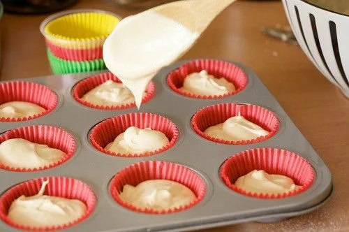 Cómo hacer los mejores cupcakes paso a paso - Recetízate Cómo hacer los mejores cupcakes paso a paso - Recetízate
