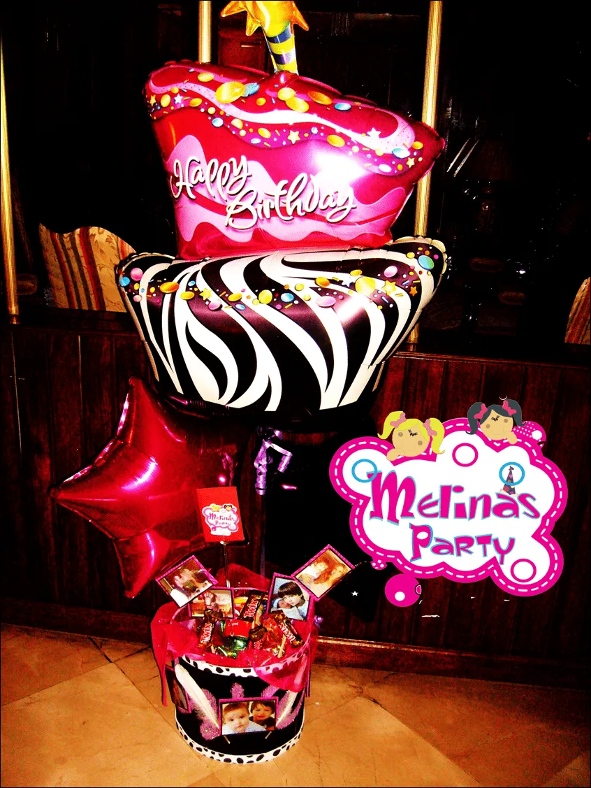 Melinas Party: Decoracion y fofuchos para Ecuavisa Internacional Melinas Party: Decoracion y fofuchos para Ecuavisa Internacional