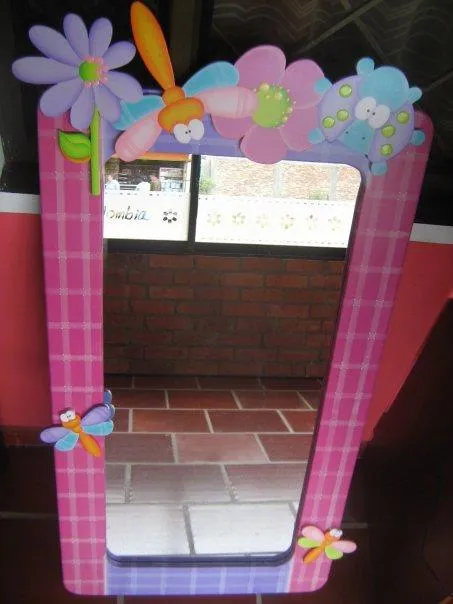 Mente Creativa: ESPEJOS NIÑA EN COUNTRY