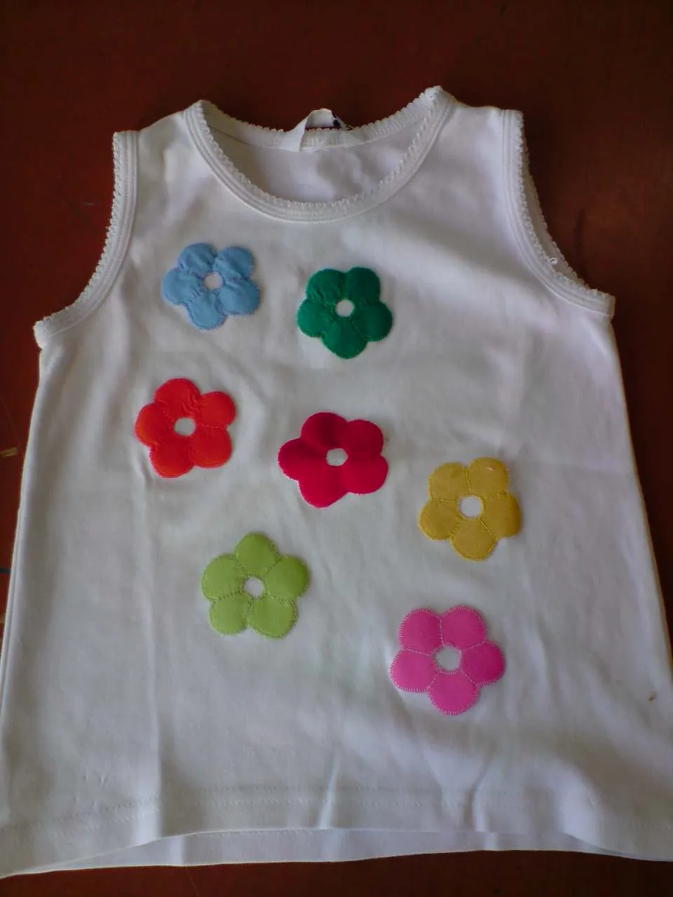 El Merdadillo de Las Torres: CAMISETAS DE PATCHWORK. El Merdadillo de Las Torres: CAMISETAS DE PATCHWORK.