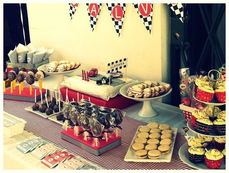 Mesa dulce temática de Cars | MESAS DULCES | Pinterest | Mesas and ... Mesa dulce temática de Cars | MESAS DULCES | Pinterest | Mesas and ...