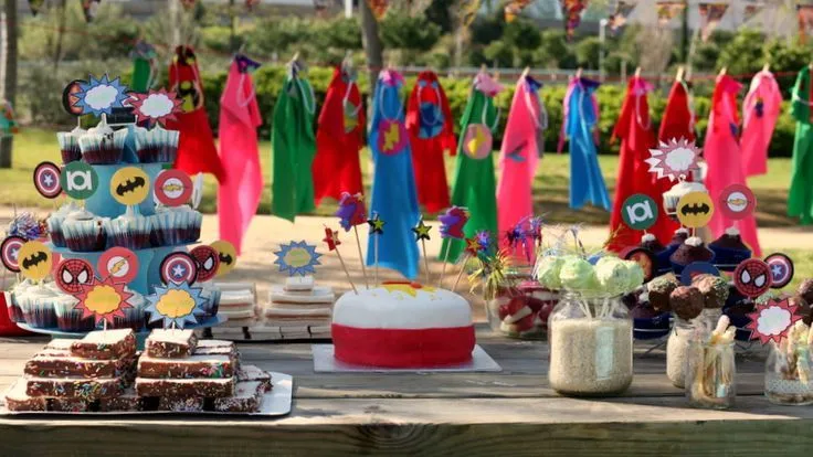 Mesa de dulces de super heroes. | Lluvia de Ideas FIESTAS ...