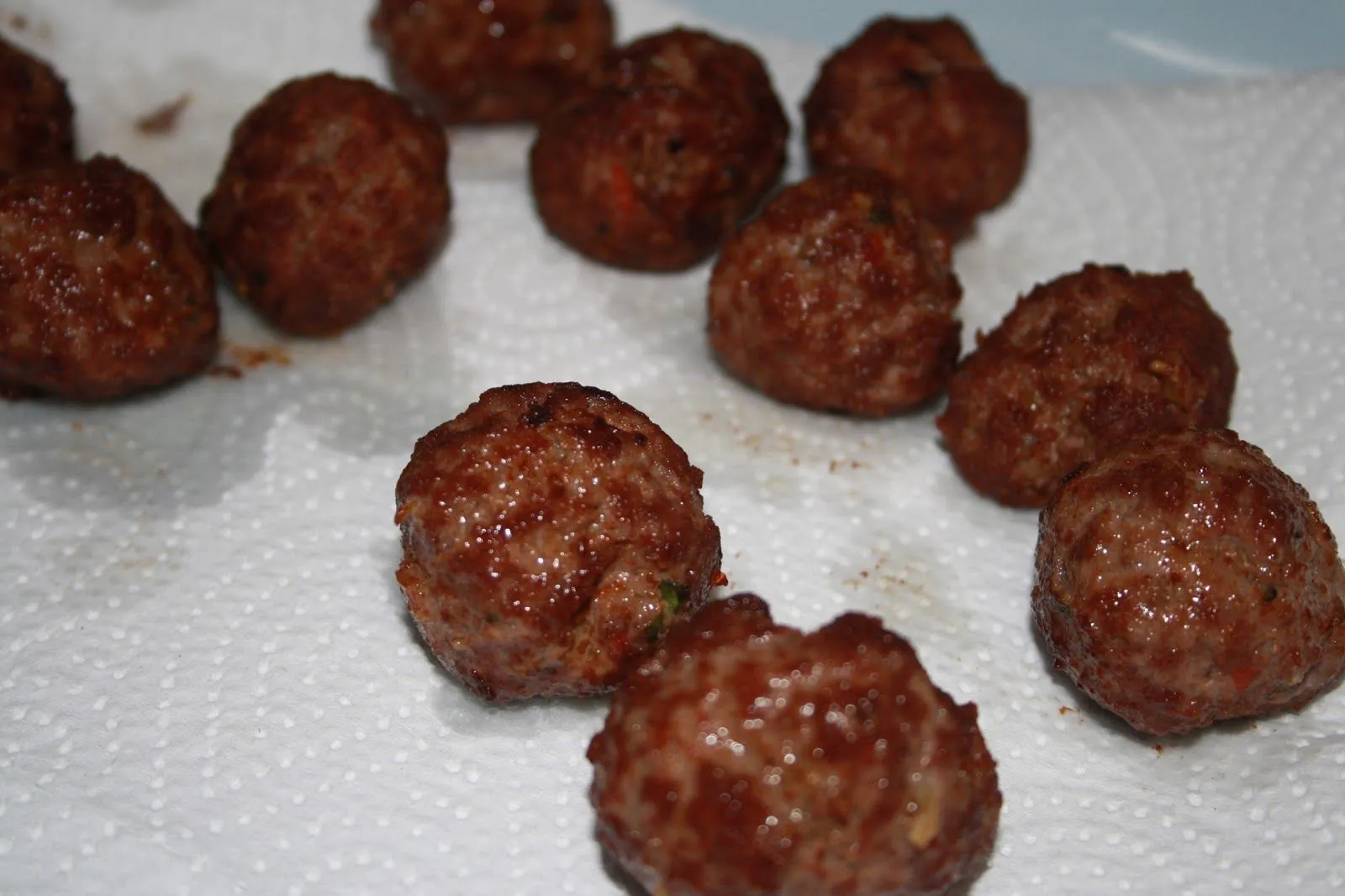 La Mesa de Freddo: Bolitas de Carne al Vino. La Mesa de Freddo: Bolitas de Carne al Vino.